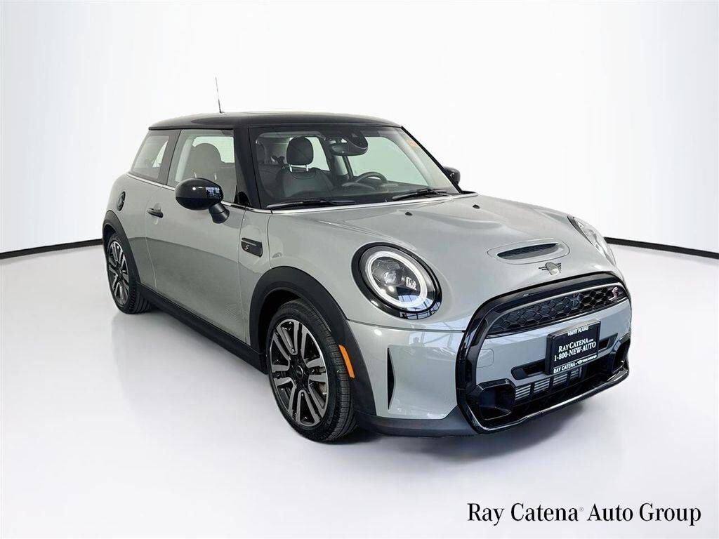 2023 MINI Hardtop