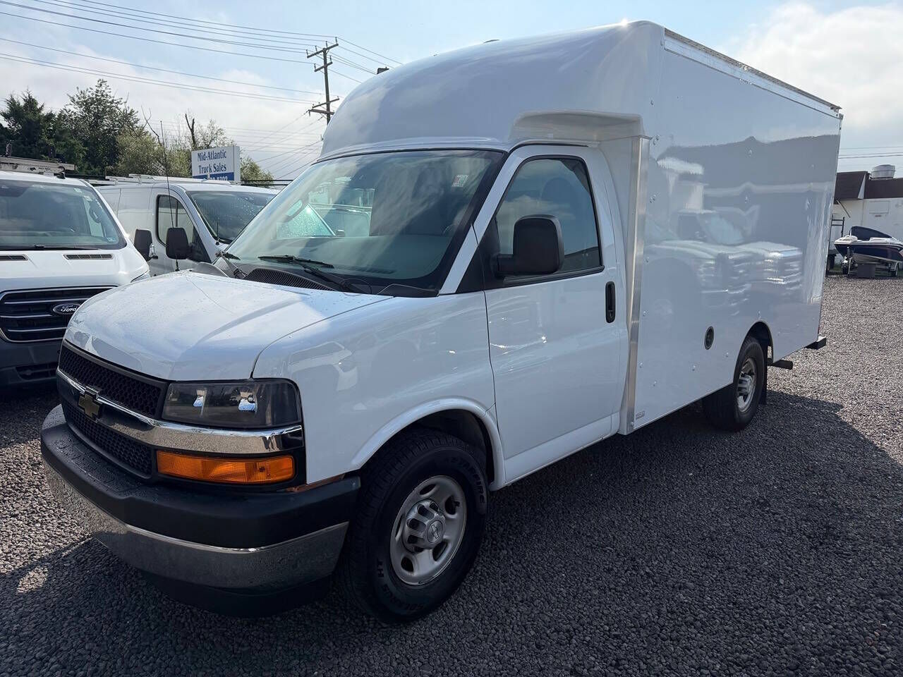 2019 CHEVROLET Express