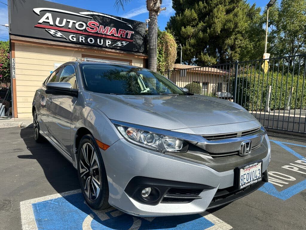2018 HONDA Civic
