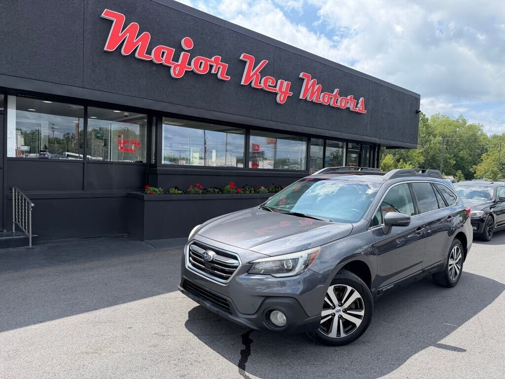 2018 SUBARU Outback