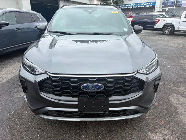 2023 FORD Escape