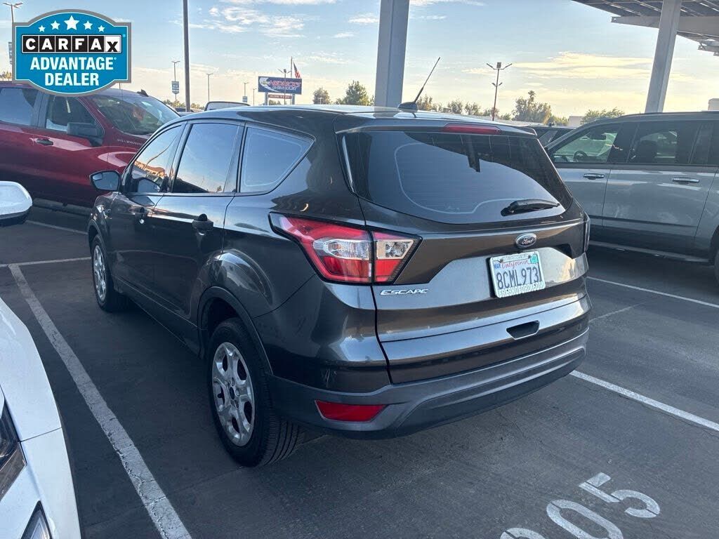 2018 FORD Escape