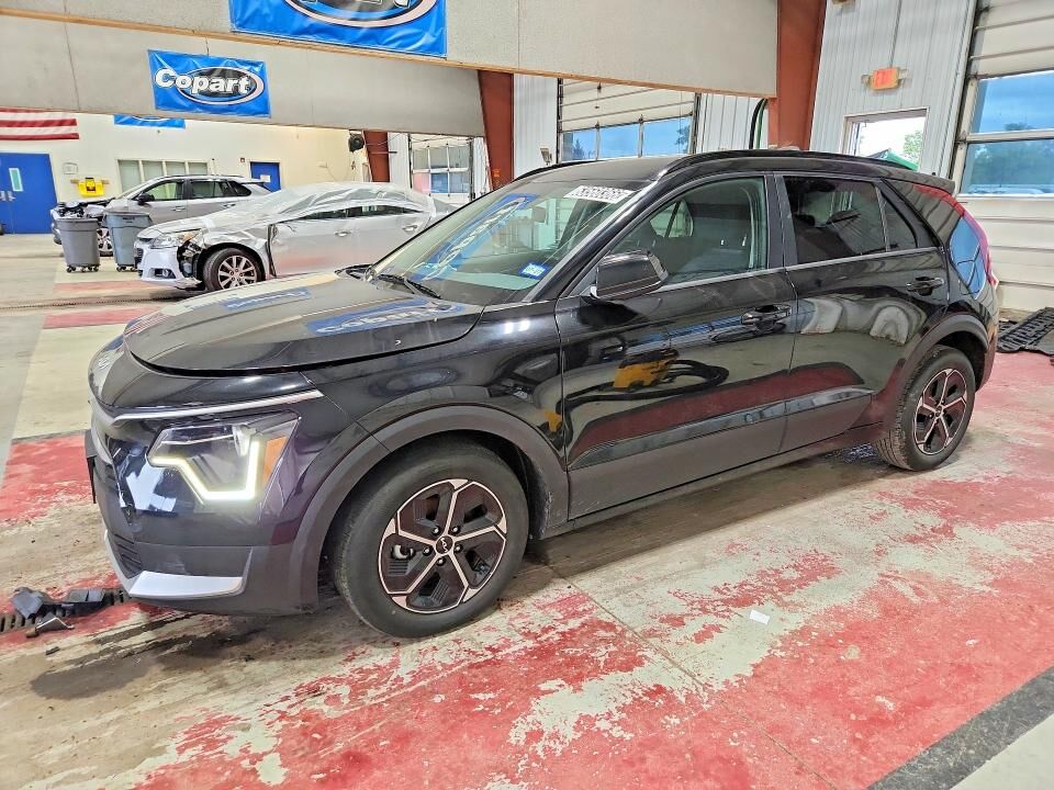 2025 KIA Niro