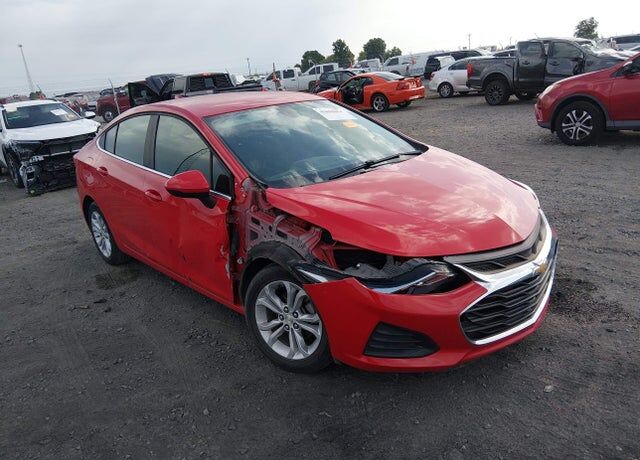 2019 CHEVROLET Cruze