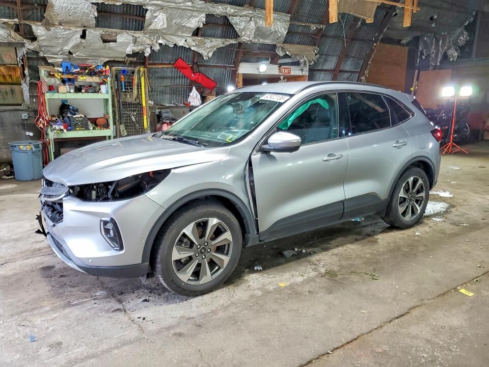 2023 FORD Escape