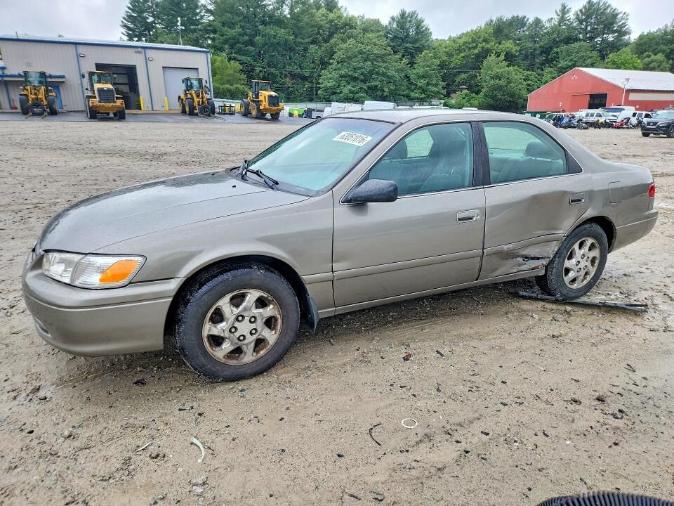 2000 TOYOTA Camry