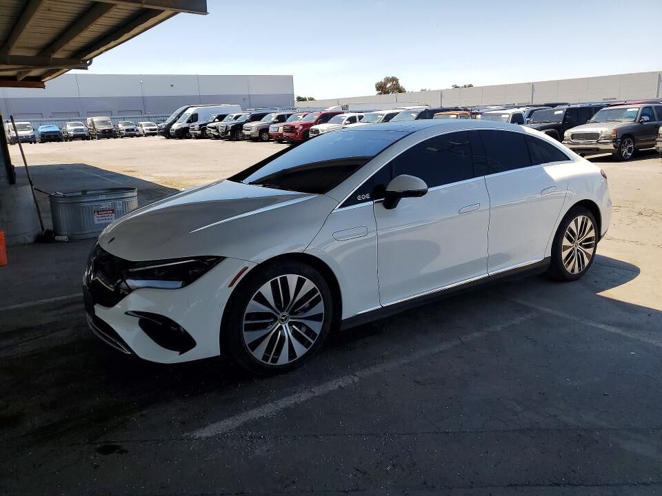 2024 MERCEDES-BENZ EQE-Class Sedan