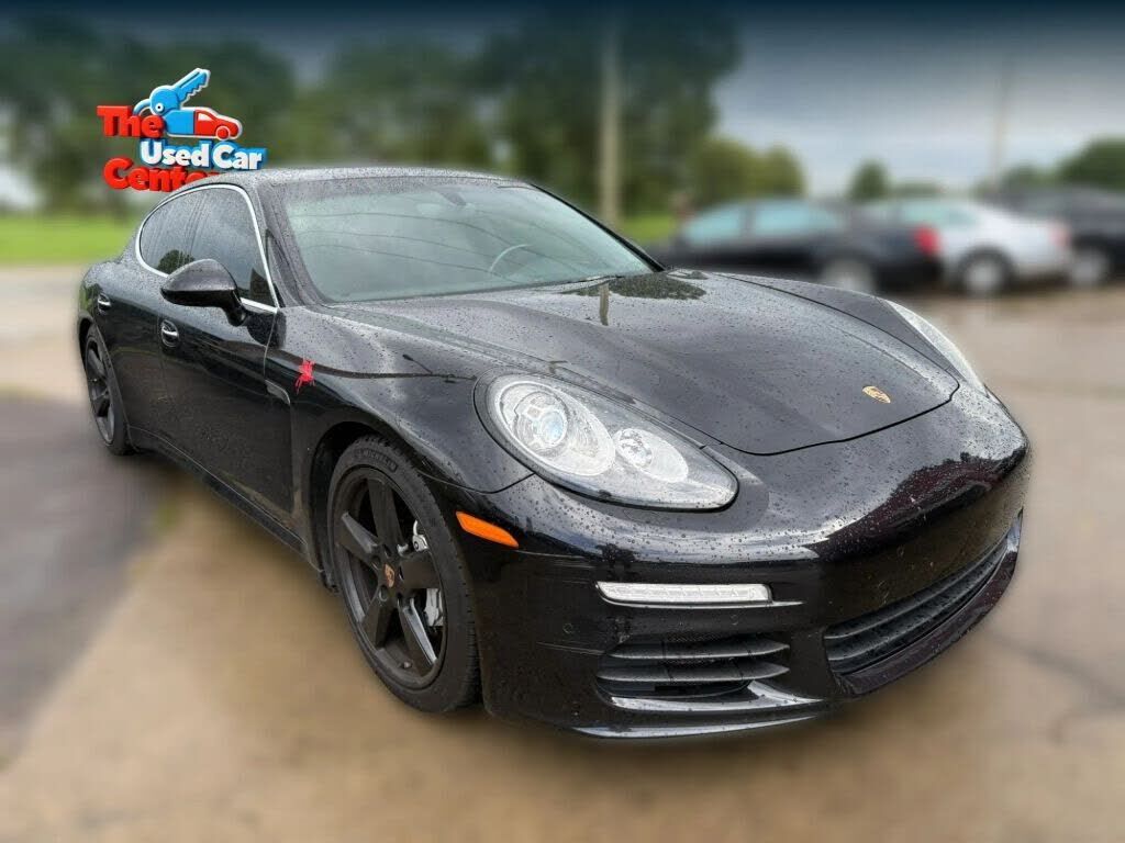 2014 PORSCHE Panamera