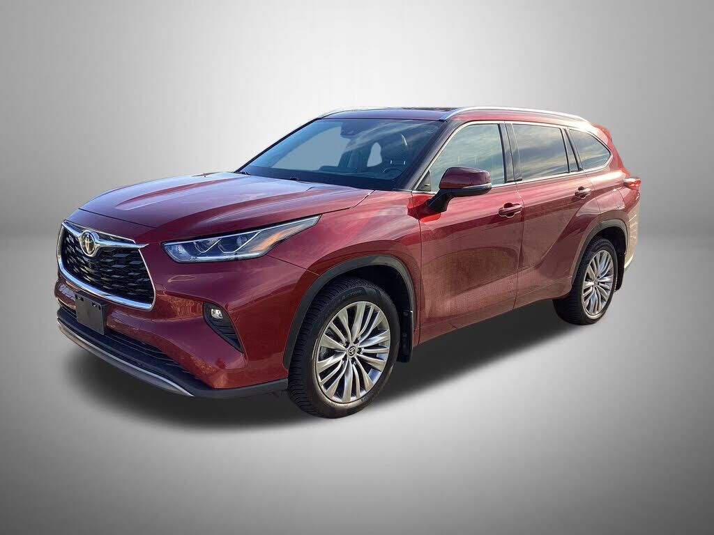 2022 TOYOTA Highlander