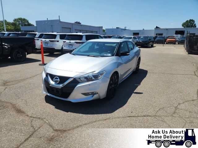 2017 NISSAN Maxima
