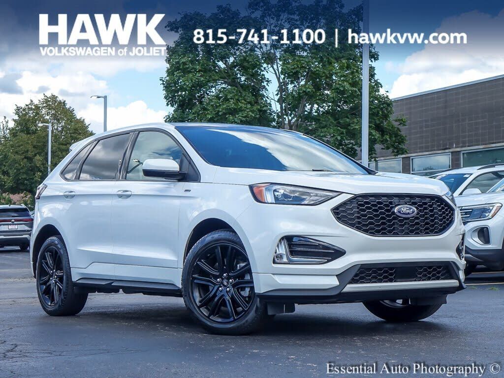 2023 FORD Edge