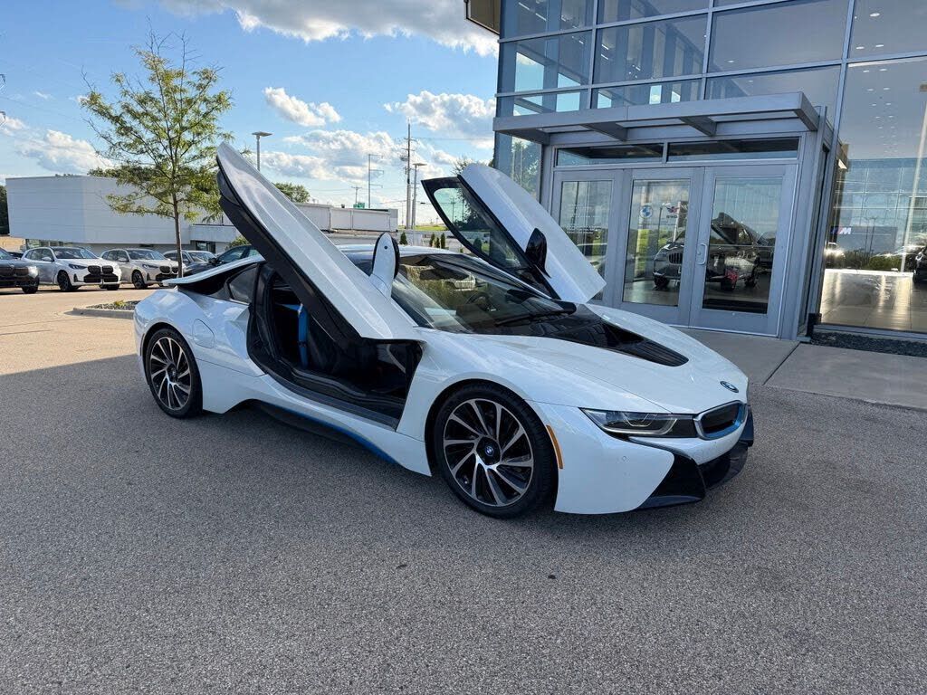 2016 BMW i8