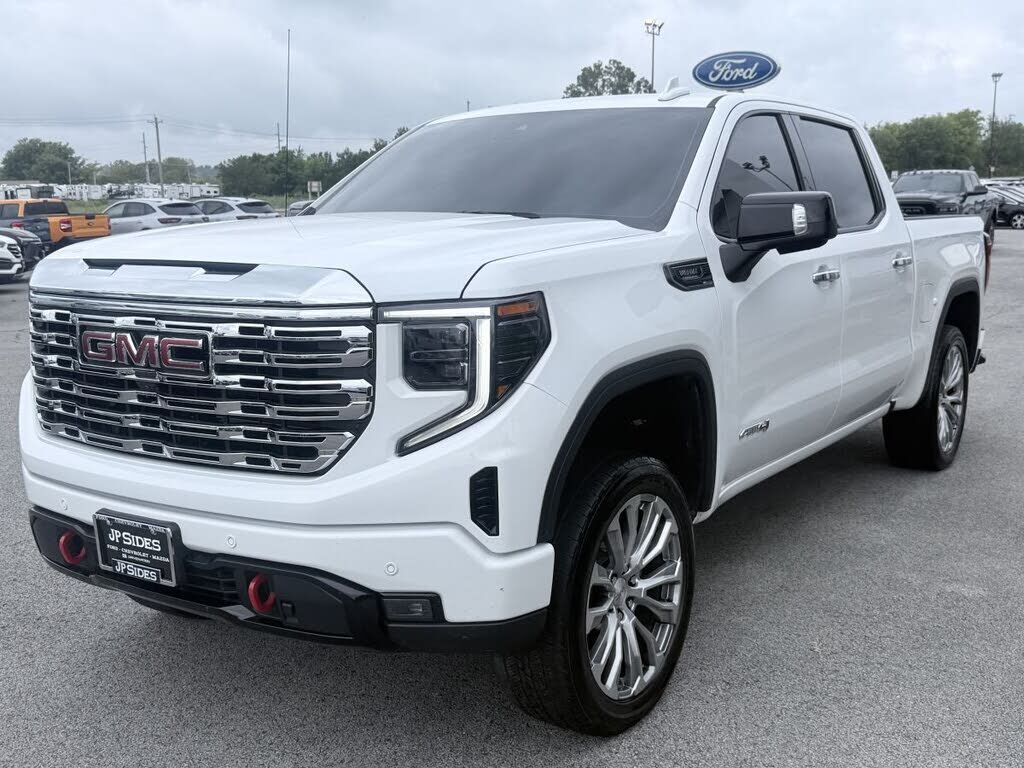 2023 GMC Sierra