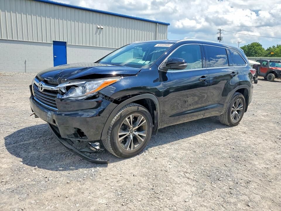 2016 TOYOTA Highlander