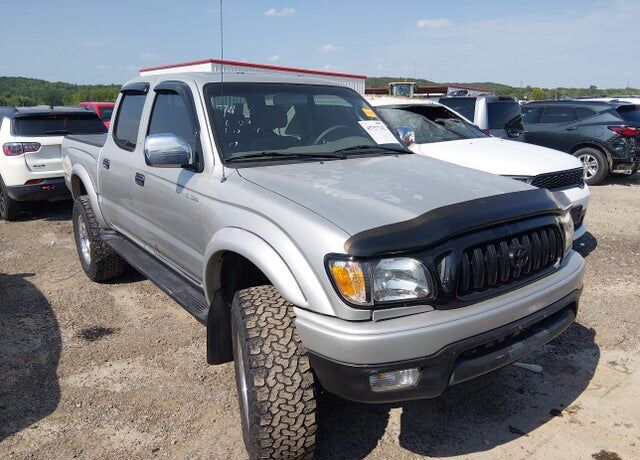 2002 TOYOTA Tacoma