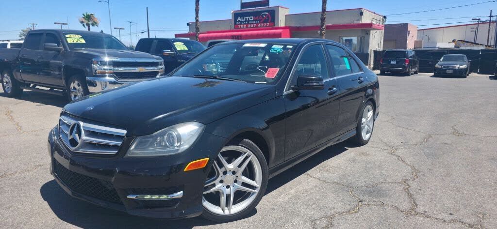 2013 MERCEDES-BENZ C-Class