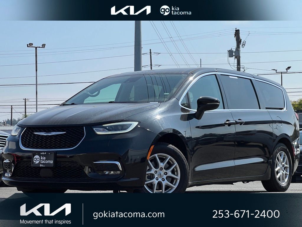 2023 CHRYSLER Pacifica