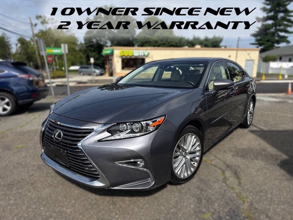 2016 LEXUS ES