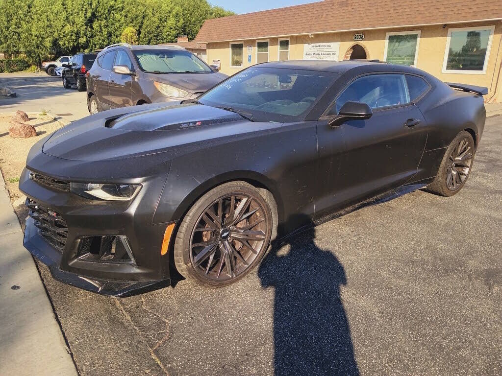 2017 CHEVROLET Camaro