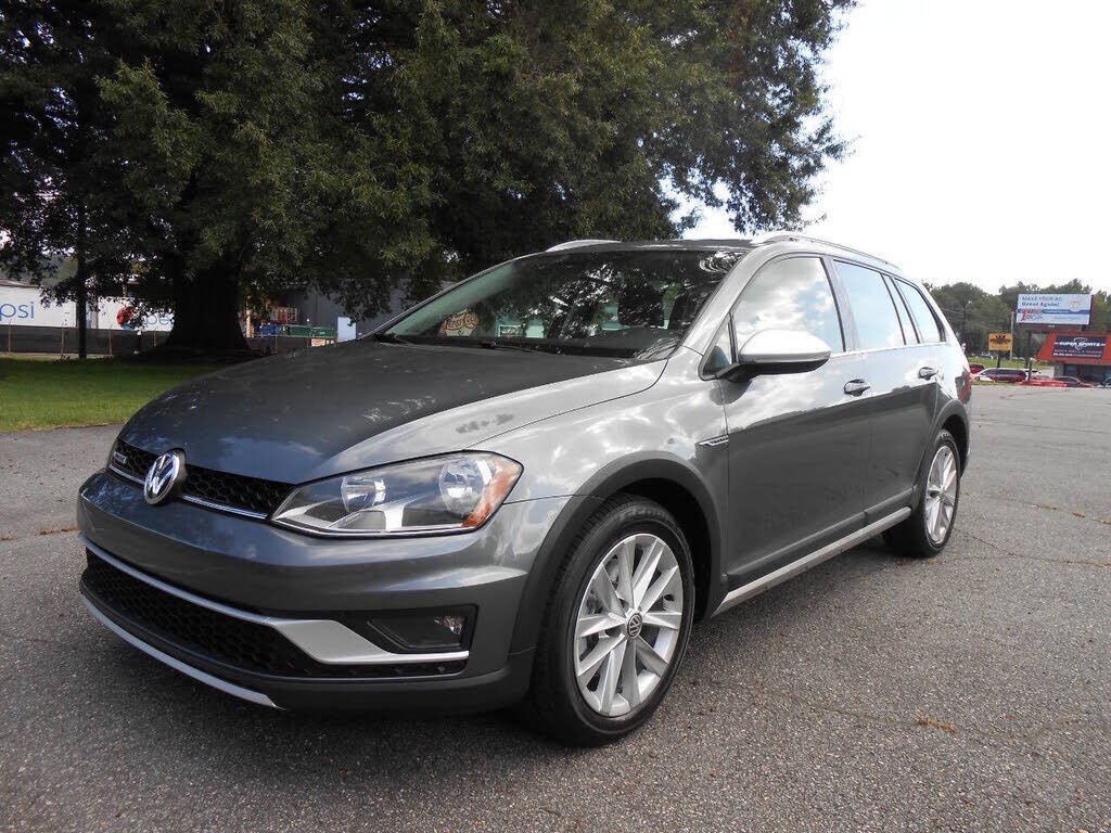 2017 VOLKSWAGEN Golf Alltrack