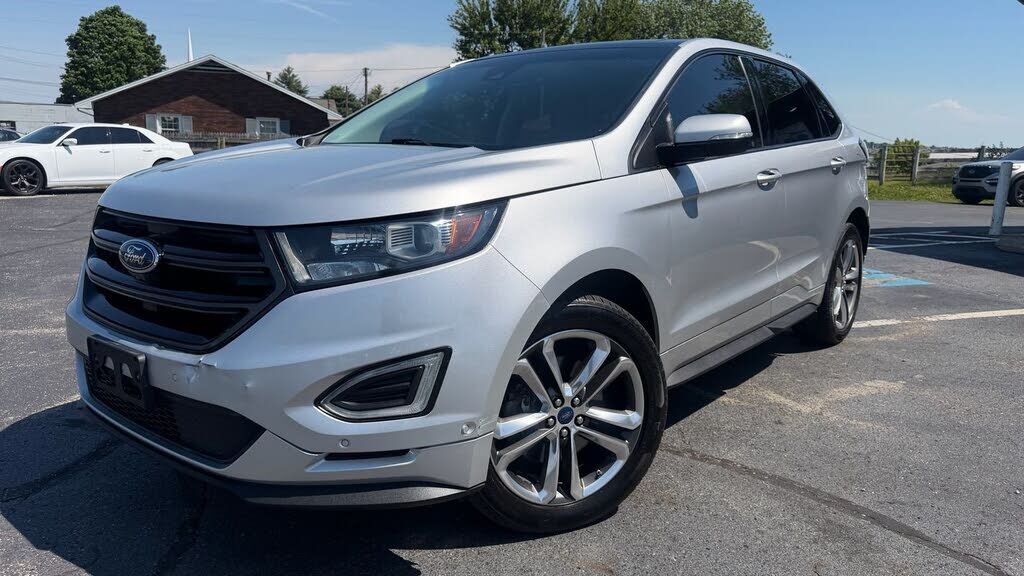 2017 FORD Edge