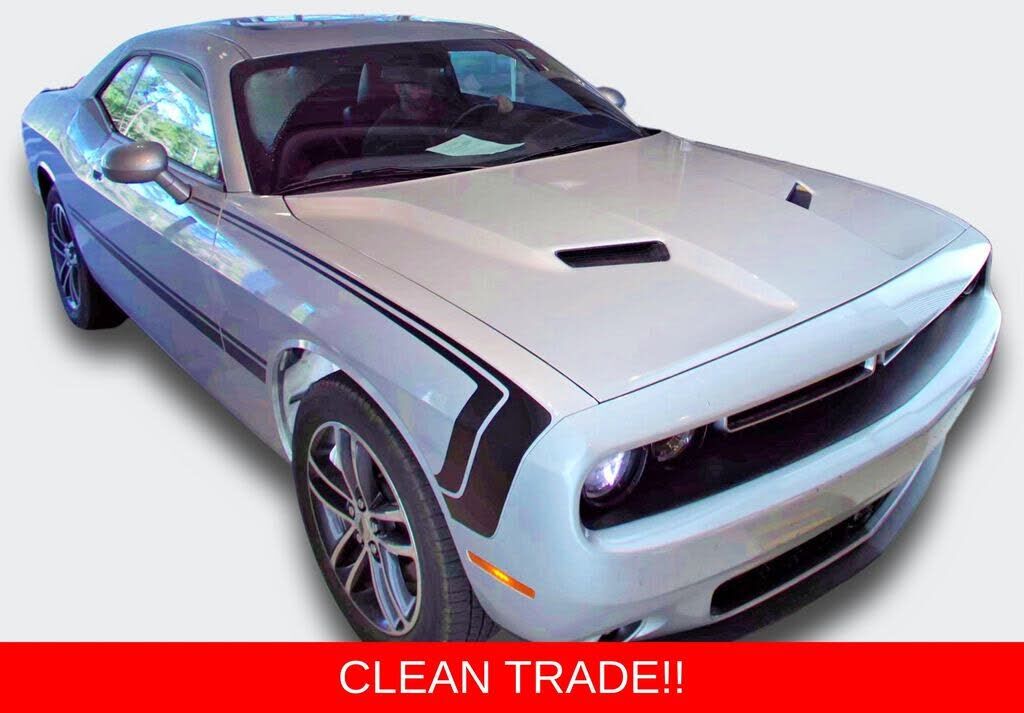 2019 DODGE Challenger