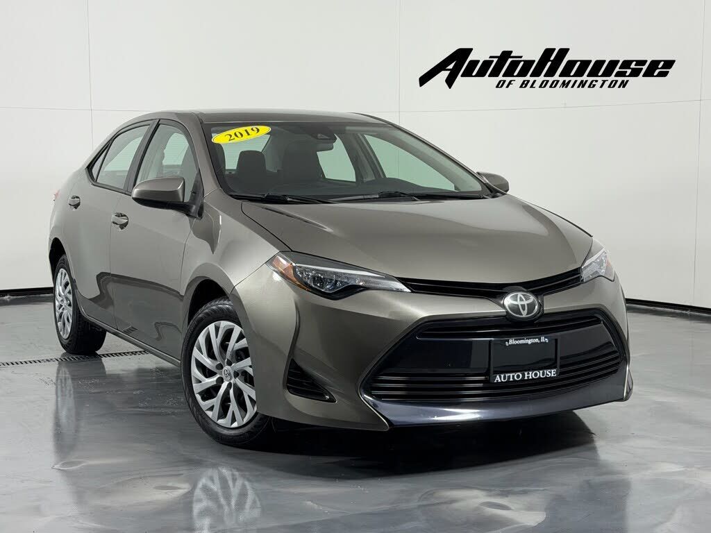 2019 TOYOTA Corolla
