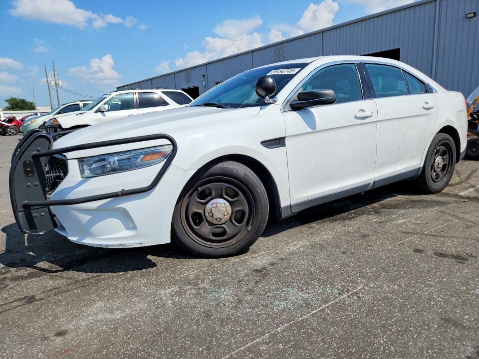 2013 FORD Taurus