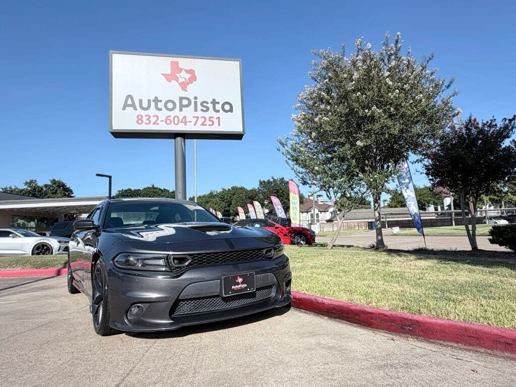 2019 DODGE Charger