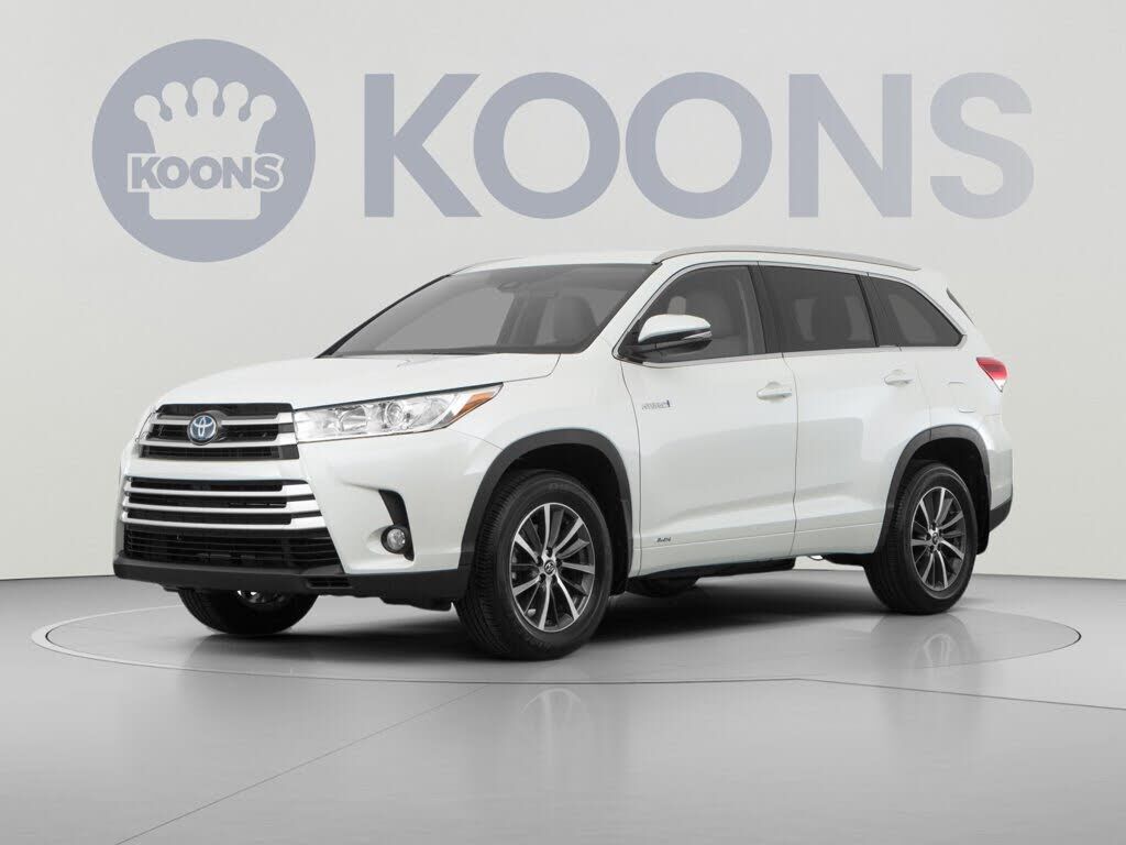 2017 TOYOTA Highlander