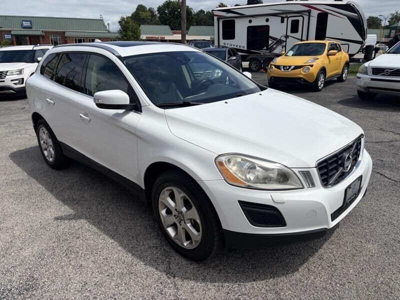 2013 VOLVO XC60