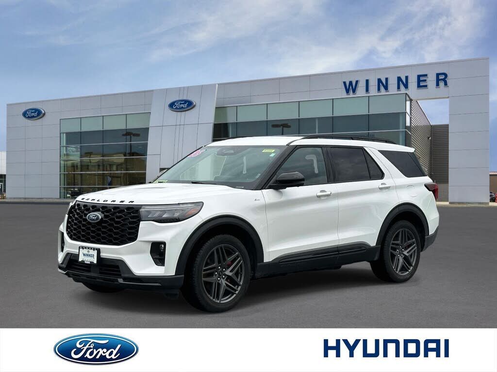 2025 FORD Explorer