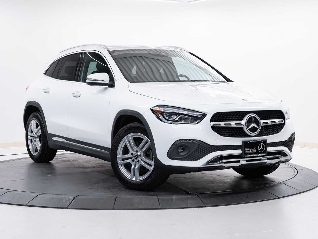 2023 MERCEDES-BENZ GLA-Class