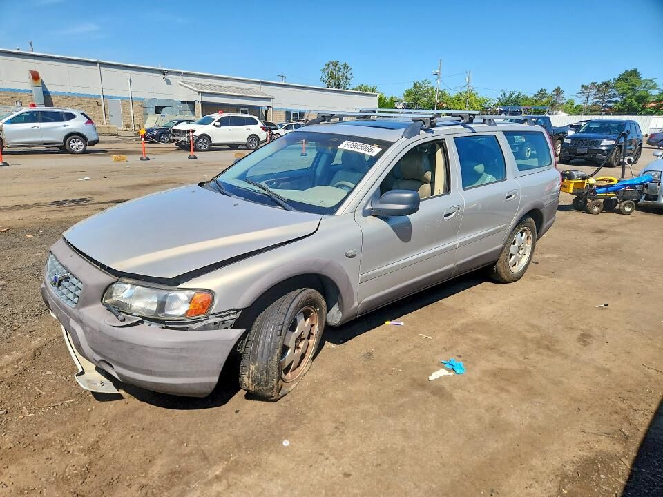 2001 VOLVO V70