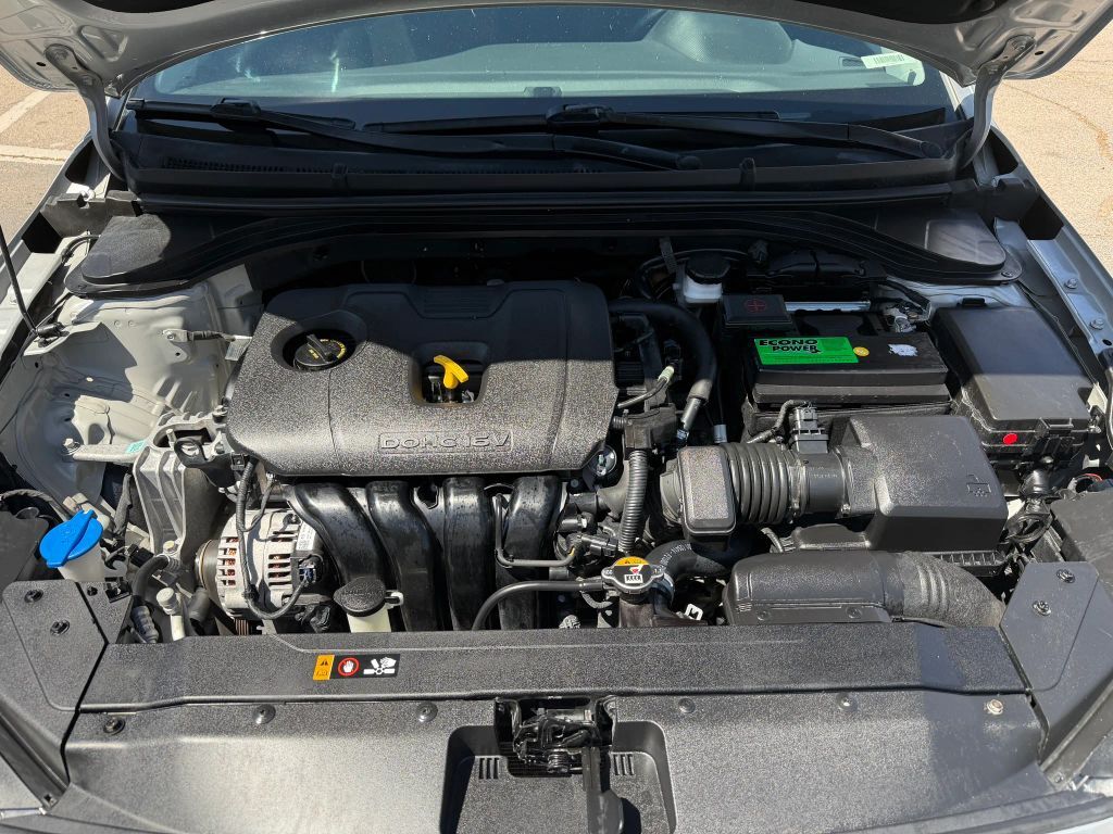2020 HYUNDAI Elantra
