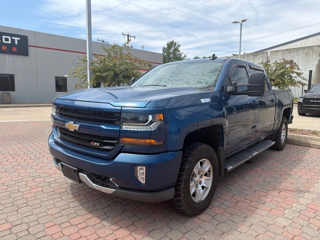 2018 CHEVROLET Silverado