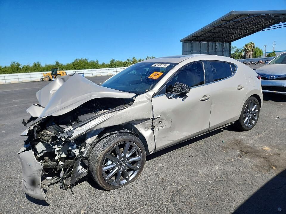 2025 MAZDA Mazda3