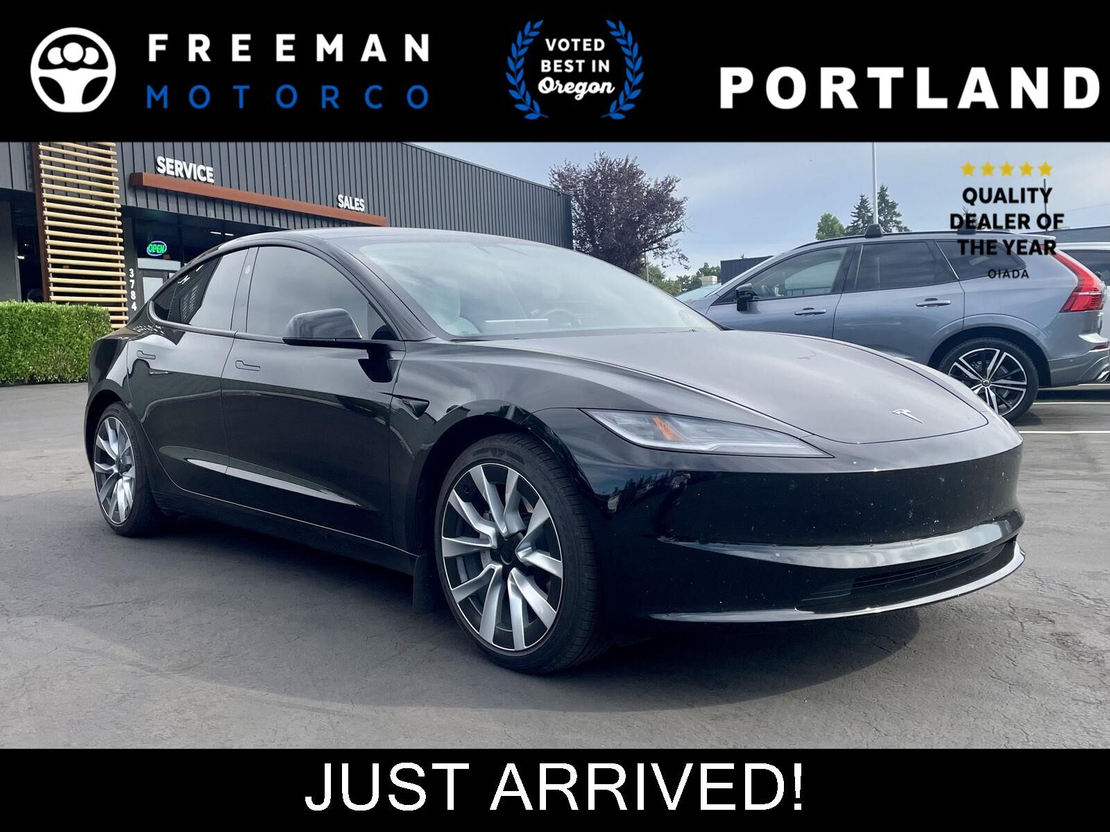 2025 TESLA Model 3