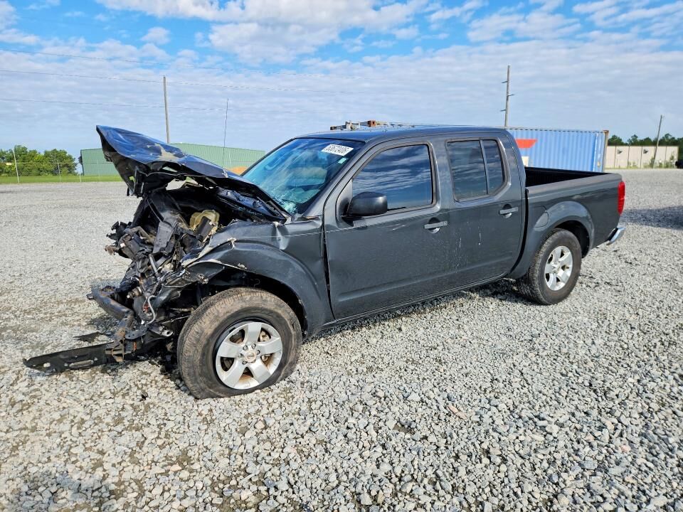 2012 NISSAN Frontier