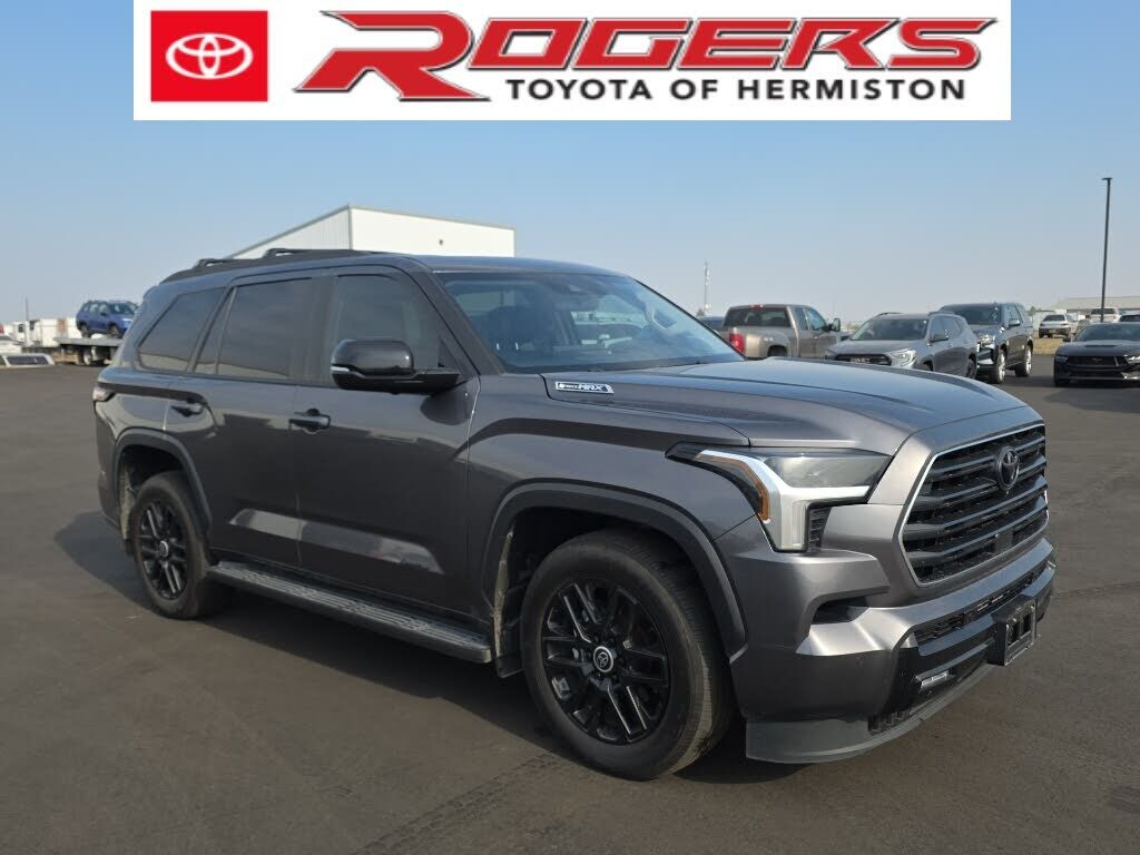 2024 TOYOTA Sequoia