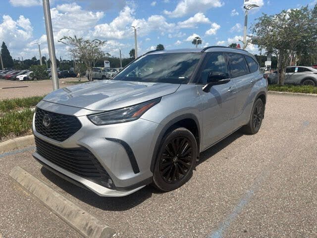 2024 TOYOTA Highlander