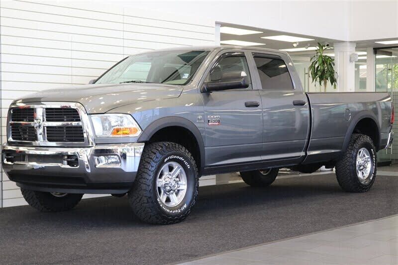 2012 DODGE Ram