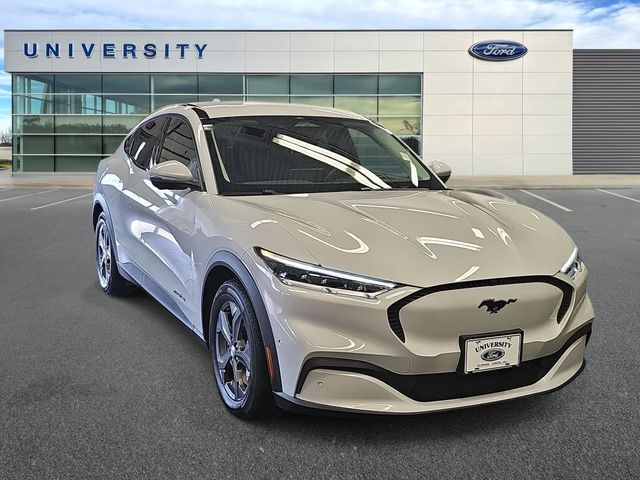 2021 FORD Mach-E