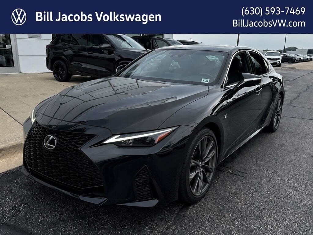 2023 LEXUS IS