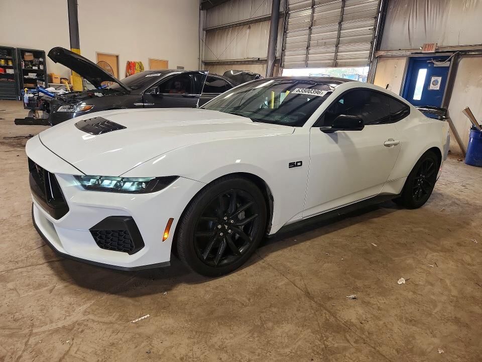 2025 FORD Mustang
