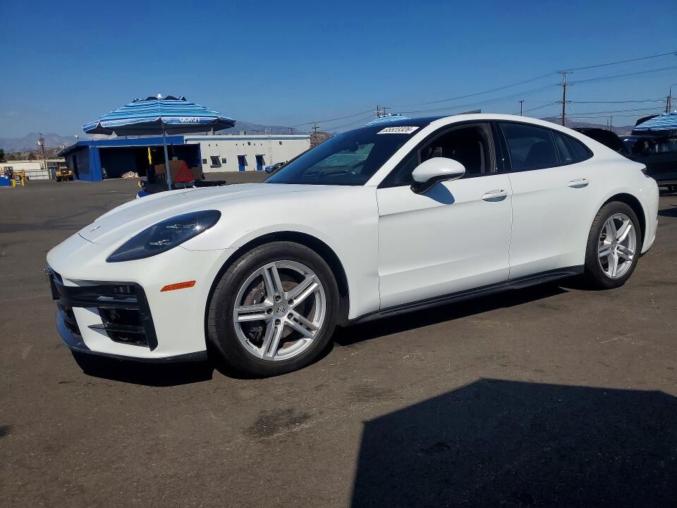 2024 PORSCHE Panamera