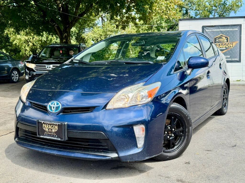 2015 TOYOTA PRIUS