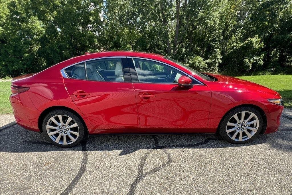 2019 MAZDA Mazda3