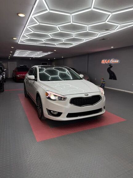 2015 KIA Cadenza