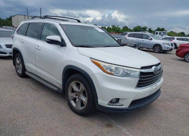 2016 TOYOTA Highlander